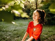 钟丽缇放大招！礼服裙下半身镂空，别说男人就连女助理都看呆了！