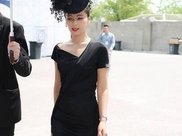 清凉一夏：2018炎夏一套街拍美女，送给各位看官退退火