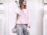 王莫涵厉害了，竟然把“透明手环”当项圈戴，怎么戴进去的？