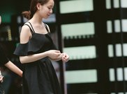 穿牛仔裤的美女，小姐姐穿出独特气质，让人看了过目不忘！