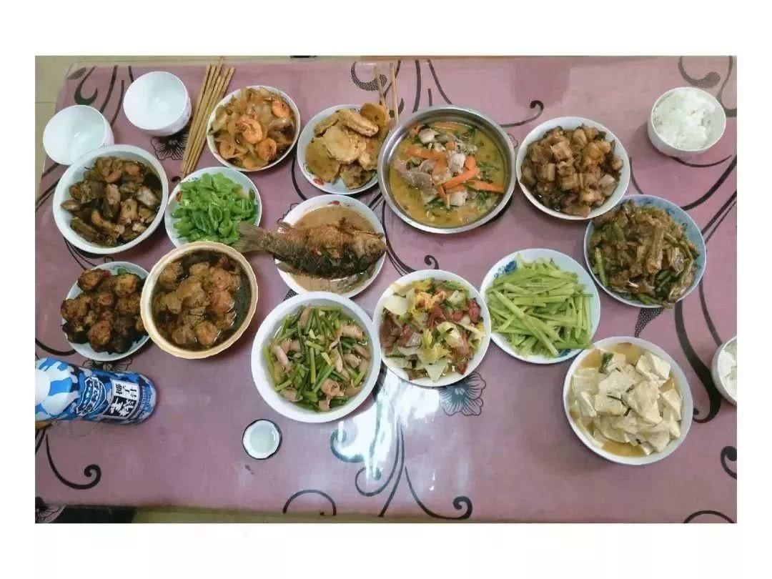 年夜饭|快来看看各地晓庄陶子的饭桌