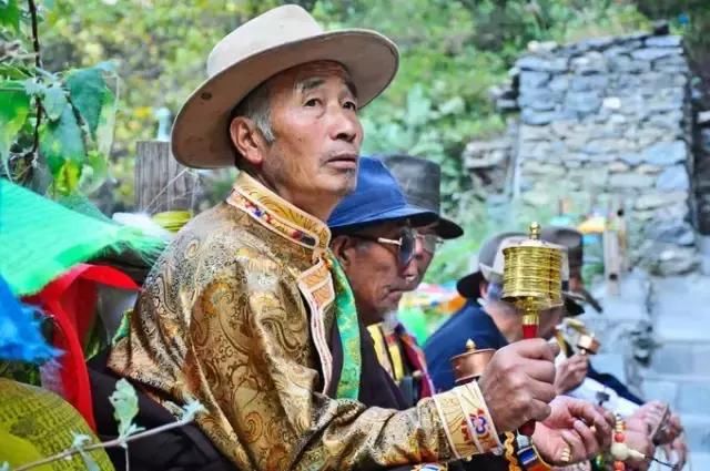 央视直播，全球瞩目！春节就去川内这6个地方，过个闹热年！