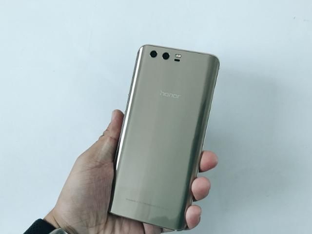 华为荣耀9销量惊奇的同时,也让广大消费者倍感