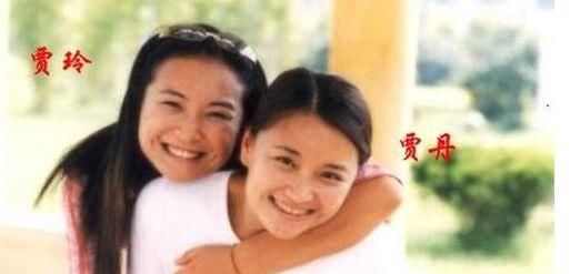 贾玲亲姐曾以一己之力供贾玲上大学,如今过得