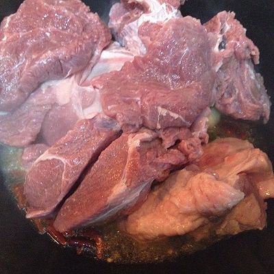 番茄红酒烩牛眼肉