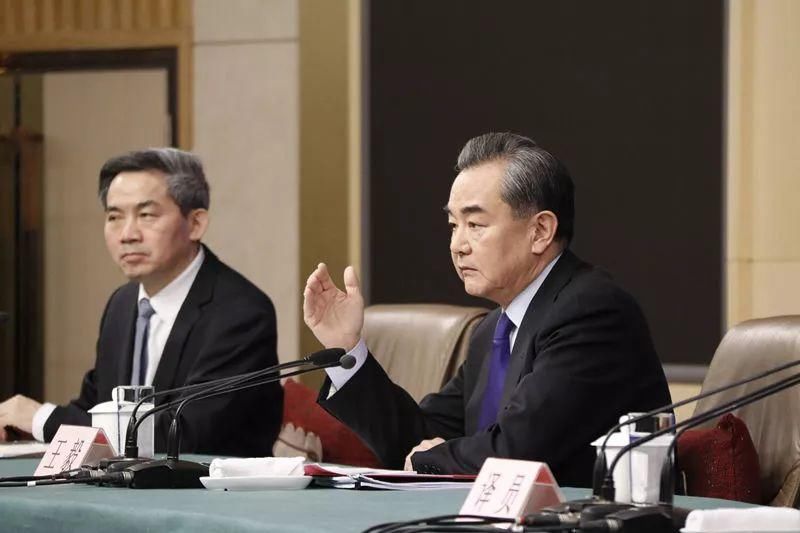 记者追问北京与梵蒂冈何时建交?王毅外长:你着急啦?