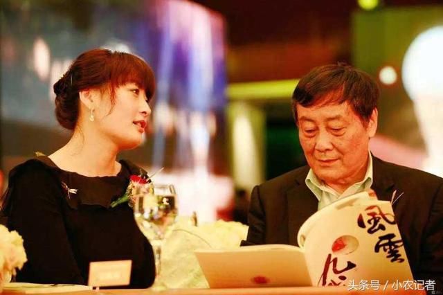 王健林最中意儿媳妇人选,身家千亿长相一般,却