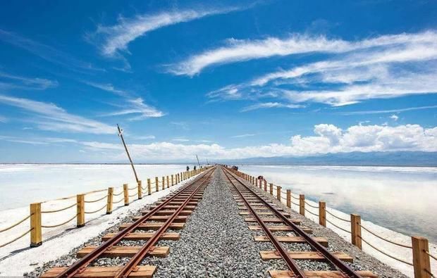 别去西藏了!西安出发只要100块,直达绝美的“天空之境”