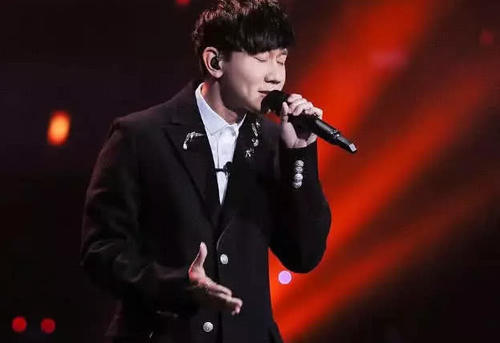 永世禁唱的4首歌:《妹妹背着洋娃娃》上榜,最