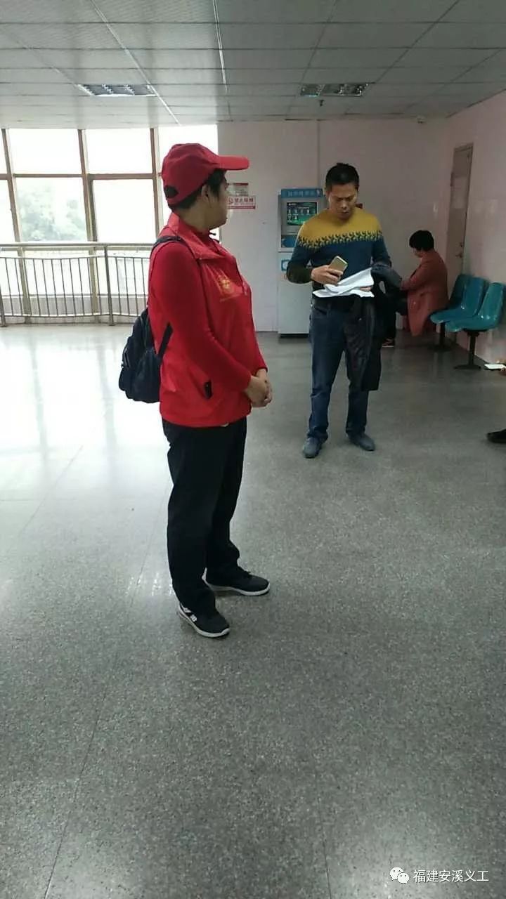 如约而至,医院导诊常态化志愿服务活动