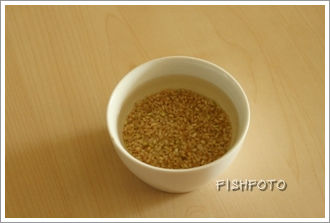 玫瑰红豆大枣糙米粥