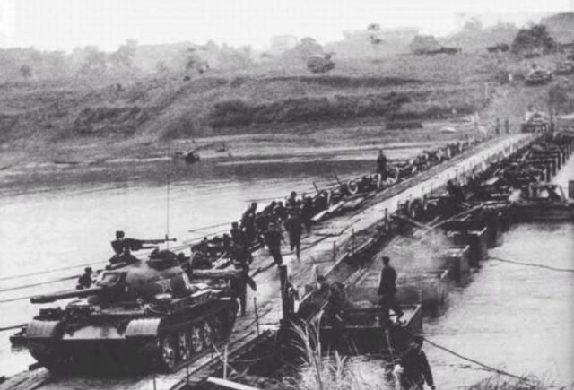 1979年的时候,为何越南非要和我国开战,有四个