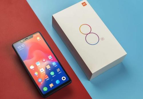 一次发布三款旗舰手机,小米产品策略借鉴华为