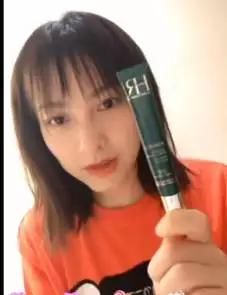 最近吴昕直播视频传授美妆减肥经验,网友:太接