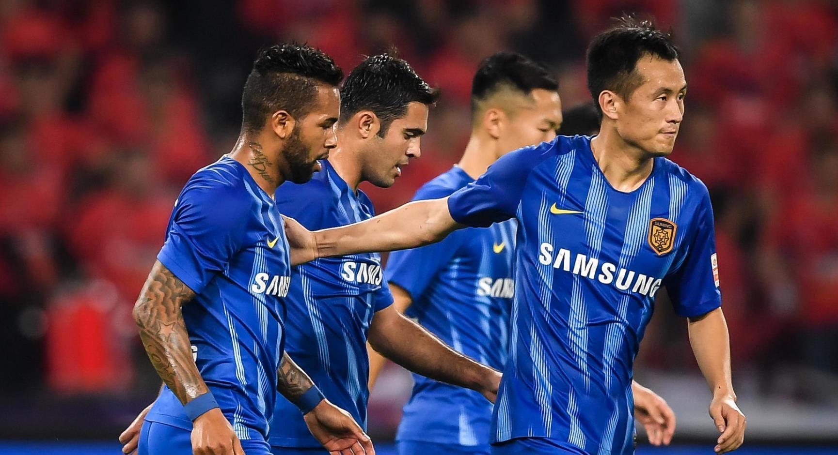 中超:河南建业2-1江苏苏宁!伊沃破门!杨阔重伤