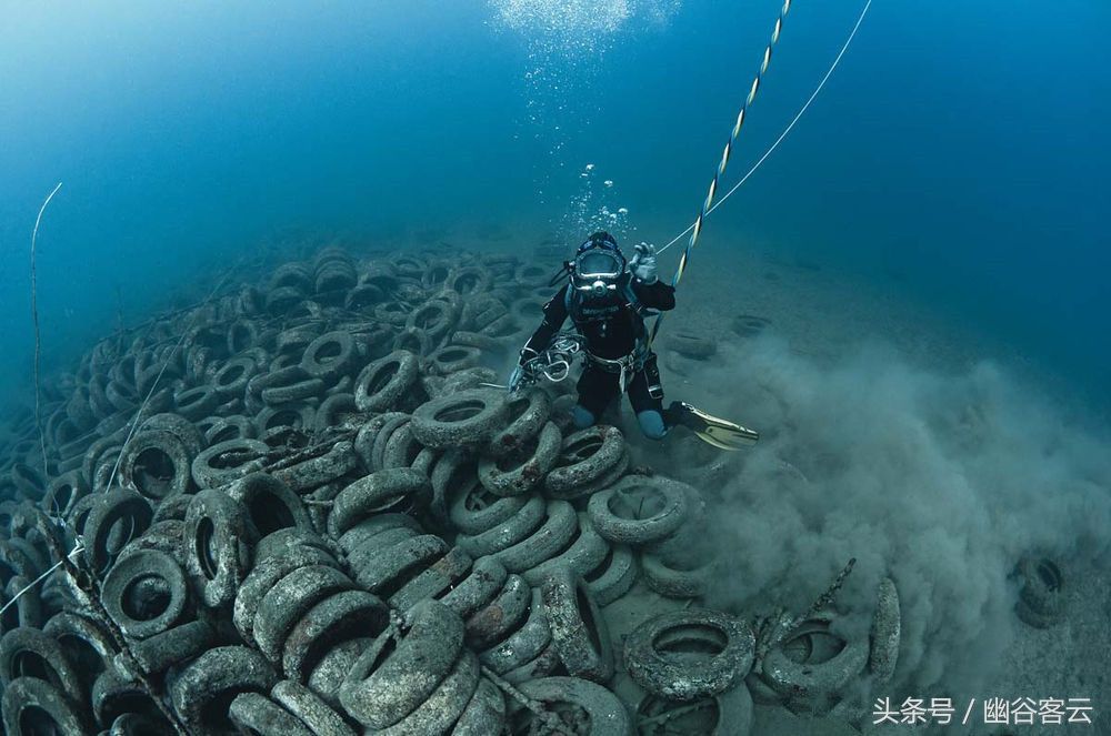 全球第一大的垃圾场:不在陆地上而在海洋里，面积相当于四个日本