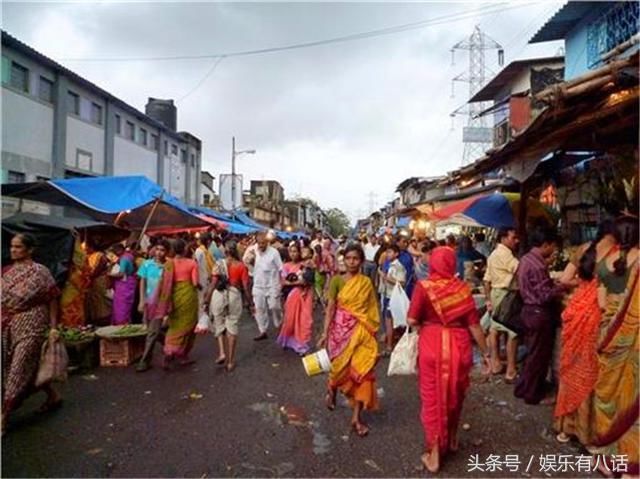 触目崩心的亚洲第一贫民窟，千人一厕、垃圾如山