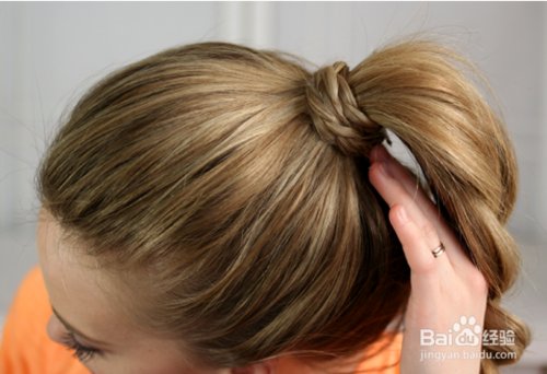 麻花辫高马尾扎法 听语音