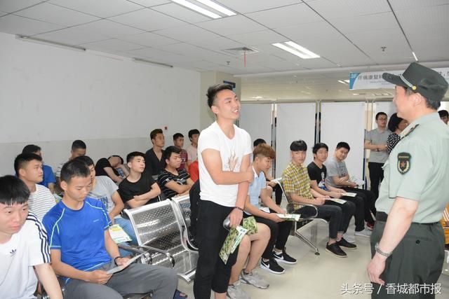 咸宁征兵体检工作全面启动!135名咸宁职院大学
