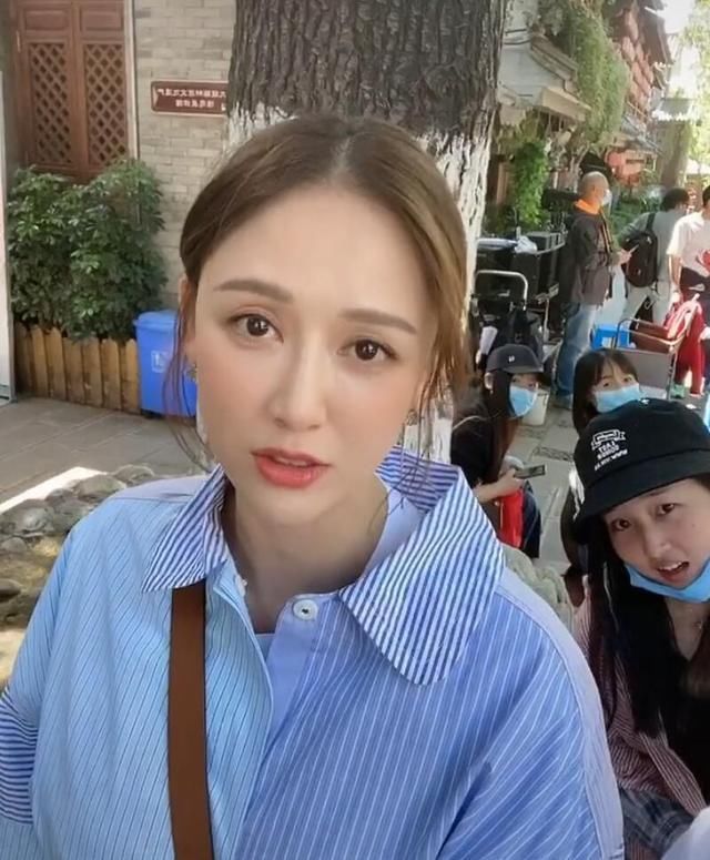 陈乔恩再次否认怀孕传闻:现在的新闻超魔幻