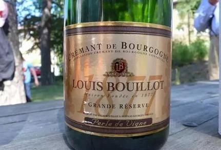 法国葡萄酒究竟是如何分级的?