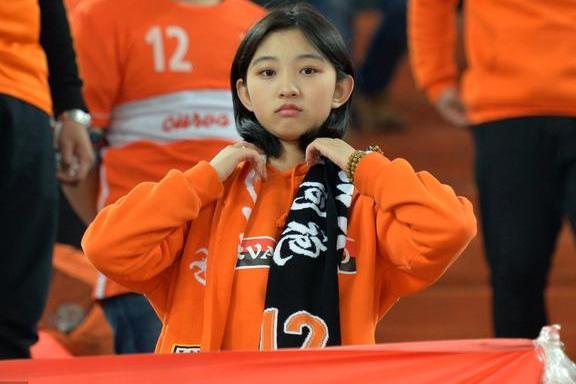 老兵领衔众小将,鲁能出征贺岁杯!李霄鹏率队冲