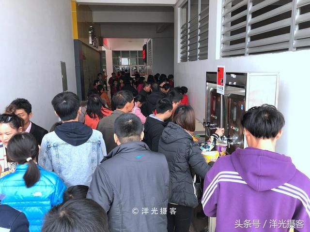 海南现天价返程机票，我用28小时走700公里，春节想说爱你不容易