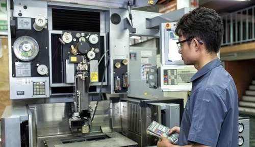 律师考试报名条件