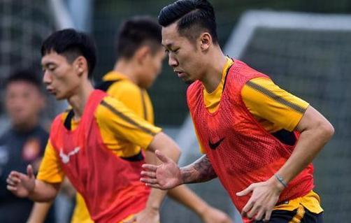 李铁引援第一人浮出水面,被卡纳瓦罗雪藏的他