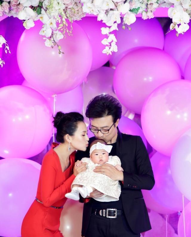 章子怡被曝疑怀二胎?五月停工安心养胎,汪峰这