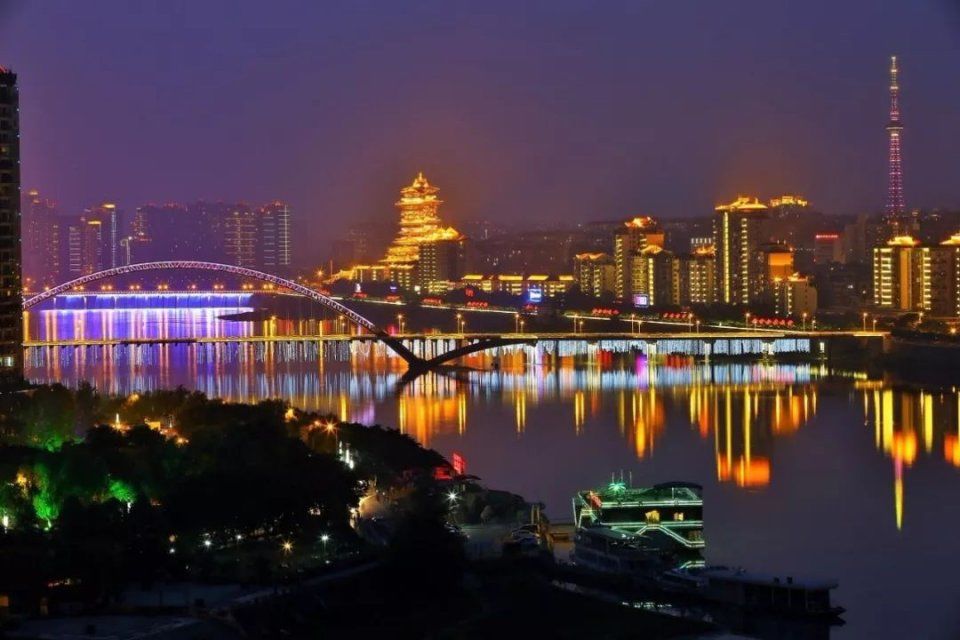 2017年四川各地市GDP出炉,你猜宜宾排第几?