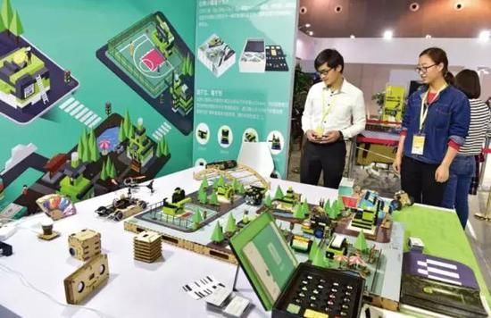 北京5.6亿采购初中科学实践课 钱花到哪儿了?