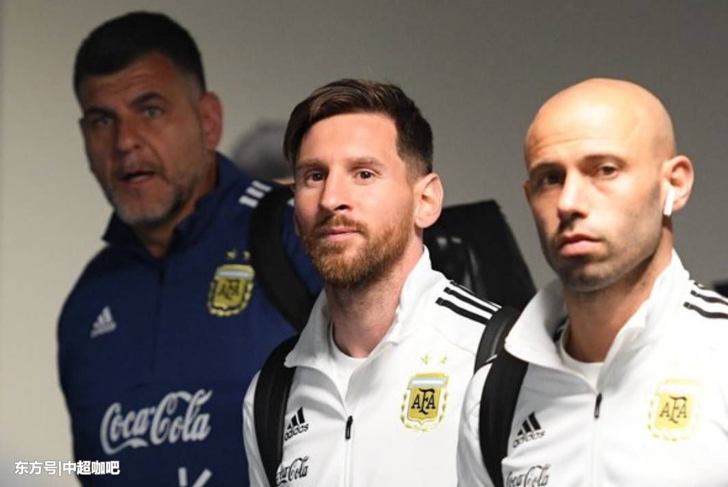 阿根廷队抵达俄罗斯,开启世界杯之旅,梅西、阿