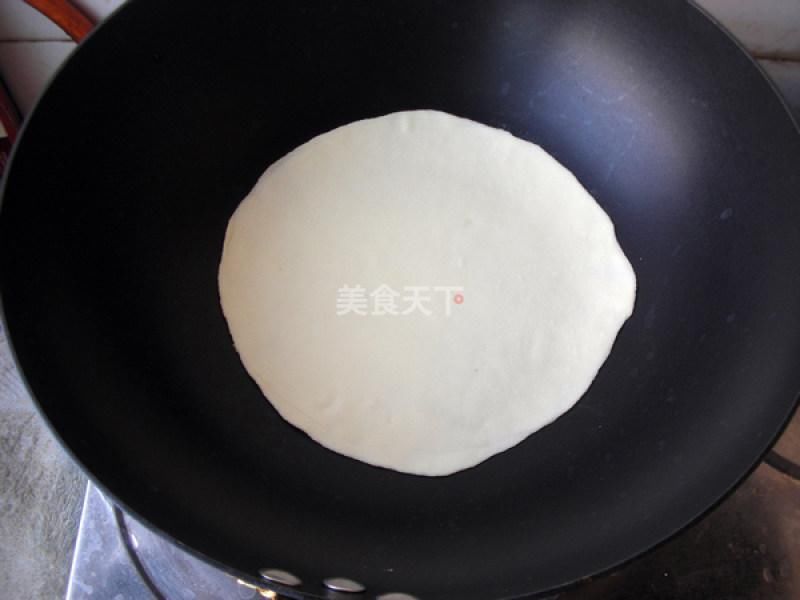 正宗的春饼要薄如纸，一种烫面两种饼!
