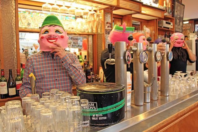 文化、又有强烈民间文化色彩的摄影展来成都还