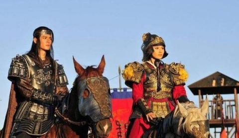 花木兰替父从军十年,她靠什么隐藏自己的女儿