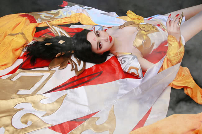 娘娘,奴才给您请安了!女帝武则天Cos正片