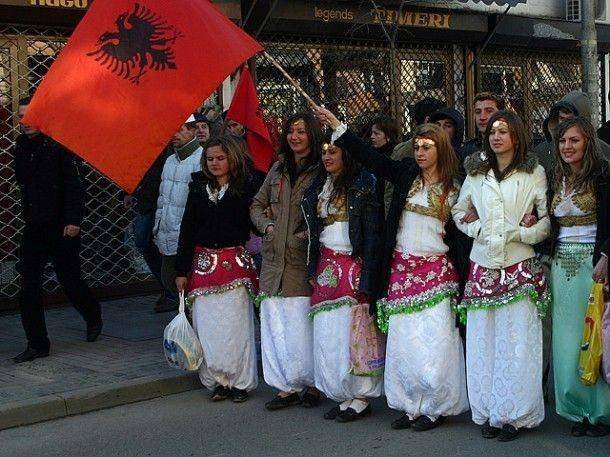 世界最年轻国家:一夫多妻制 成欧洲生育冠军