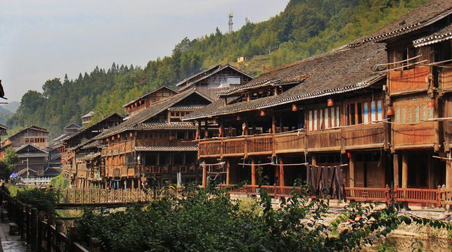 肇兴侗寨:侗族精神家园与维系乡愁之鼓楼