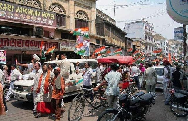 印度游客到中国后，赞叹不已：这是我见过最干净的地方！