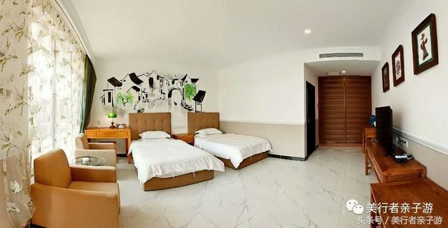 独家｜五一不涨价！人均200+，即可入住长城边儿上的荷塘月色！