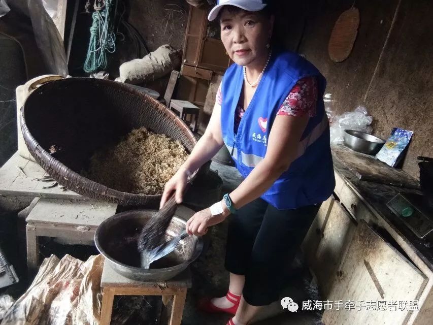 参加手牵手志愿者联盟金晖助老服务有感