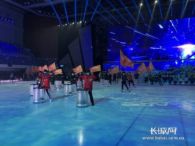 运动会会开幕式