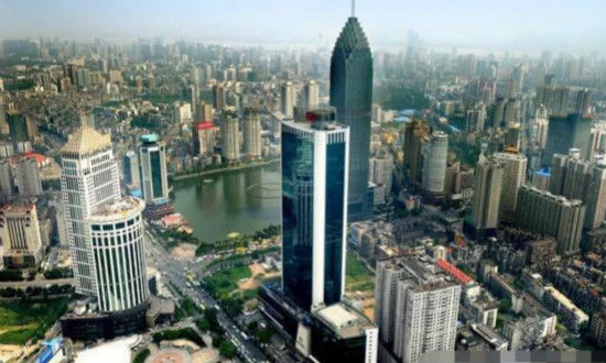 中国又一座城市GDP过万亿 正在建设成国家中心城市_图1-1