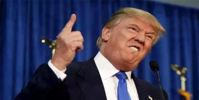 美国再次退群,特朗普演讲兴致勃勃,台下直接