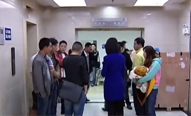 两岁半儿子恶心呕吐 到医院检查后 结果吓懵了