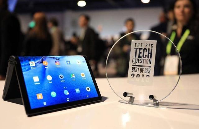 柔派折叠屏开启预售!面对华为,柔派还有多少的