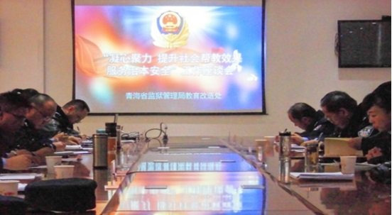 环卫工手被铁丝扎破感染破伤风 抢救12天才脱