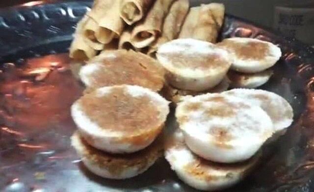 农村老伯用一个“罐子”做小吃，好吃便宜，每天生意都特别好