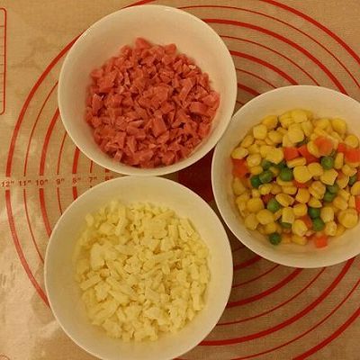 玉米火腿奶酪面包